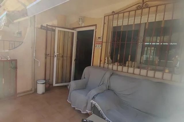 Magnífico tríplex de tres dormitorios con garaje privado en Playa Flamenca, Orihuela Costa — 18