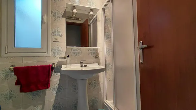 Vivienda unifamiliar con dos viviendas independientes, terraza y almacén en Cañada — 15