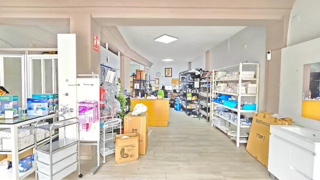 Local comercial en venta en zona estratégica entre el centro - foto 4
