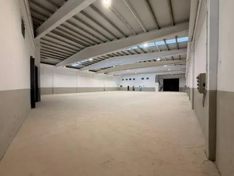 NAVE INDUSTRIAL  EN REUS CON GRAN PATIO PRIVADO — 6