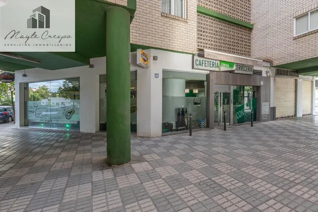 Venta de cafetería La Contraviesa de 160 m2  junto a Alcampo — 36