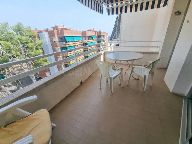 Piso en venta en Torredembarra Playa - foto 4