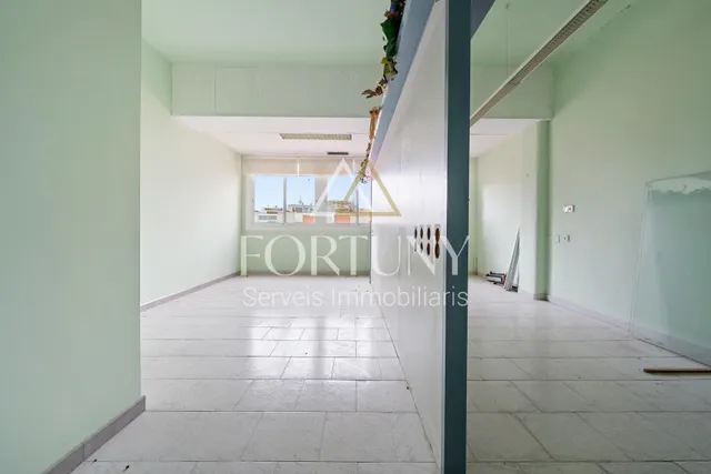 ¡Oportunidad en una zona impecable de Reus! — 13
