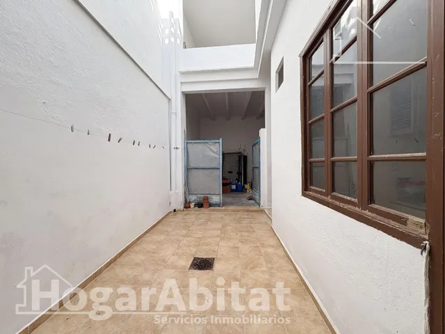 ¡Vistas a las montañas! Casa amplia y luminosa para reformar con patio y gran terraza — 12