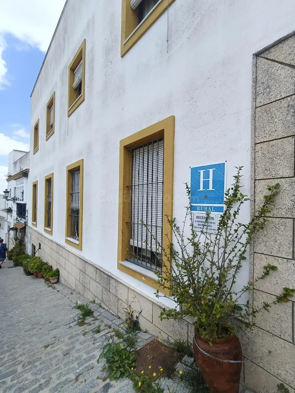 HOTEL,RESTAURANTE Y VIVIENDA CON ENCANTO EN MEDINA!
