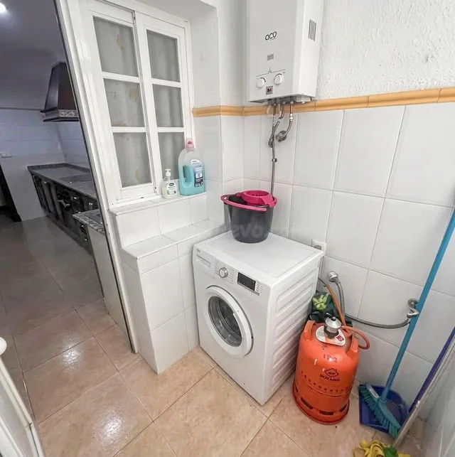 Se vende piso de 3 dormitorios en avenida de la musica — 2