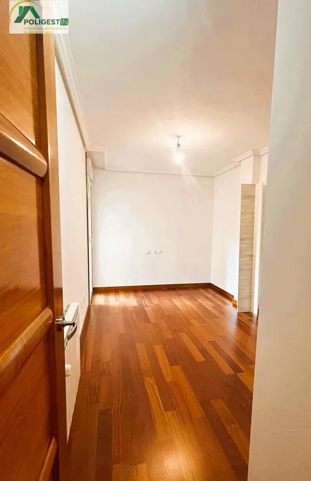 Piso Moderno en el Corazón de Ponferrada por  750 €/mes — 19