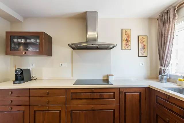 Amplia y Elegante Vivienda con Excelentes Acabados — 11