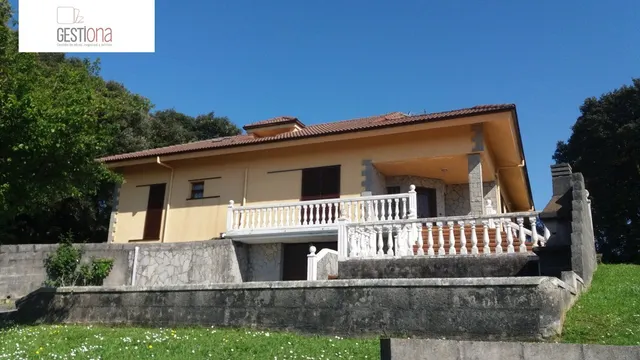 EXCLUSIVIDAD Y TRANQUILIDAD A UN PASO DE LA PLAYA.ARNUERO - foto 3