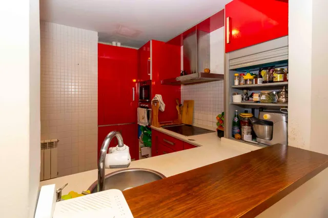OPORTUNIDAD EN CASCO ANTIGUO — 35