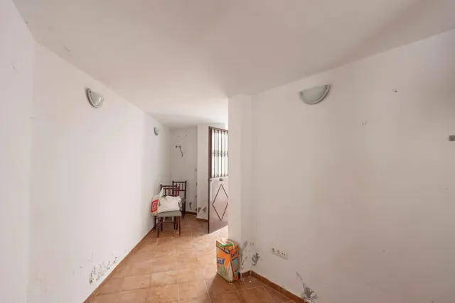 Casa independiente para reformar en el casco antiguo de Vejer de la Frontera — 14