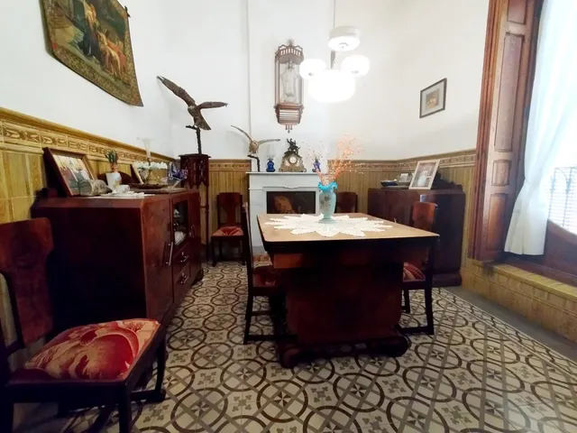 SE VENDE CASA INDEPENDIENTE EN NOVELDA — 29