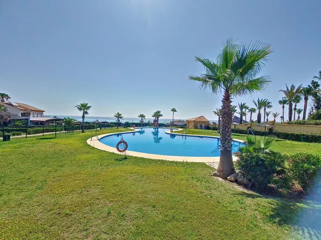 Casa 5 dorm. frente a la playa con vistas al mar!! — 31
