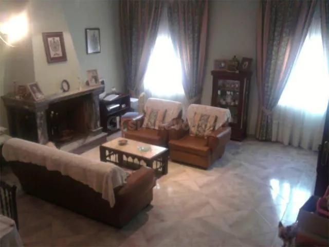 Gran casa en Torreorgaz - foto 2