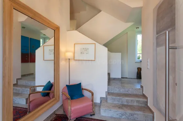 Villa Bauhaus con licencia vacacional, casa de invitados y p - foto 4