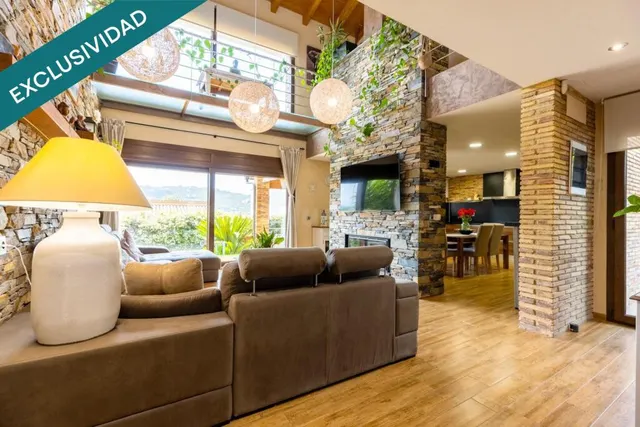 Villa exclusiva con piscina (LICENCIA TURÍSTICA) — 8
