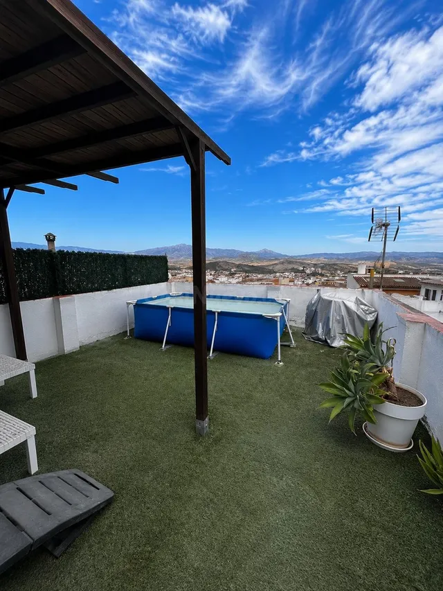 CASA DE 3 habitaciones CON TERRAZA PRIVADA Y PATIO