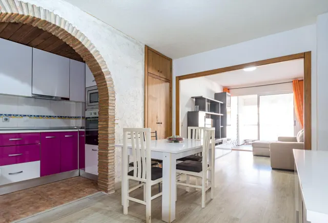 Apartamento con gran terraza y piscina en Playa de los Náufragos — 17
