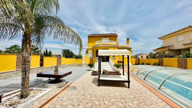 Magnifica villa en Orihuela con piscina privada — 50