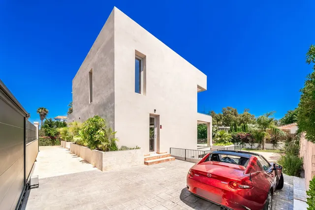 Chalet 5 habitaciones 450m² en venta - Marbella — 28