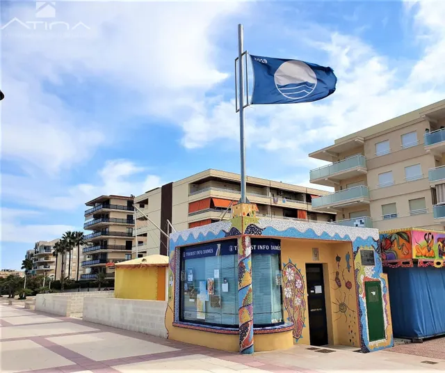 Una oportunidad única para construir tu hogar ideal cerca del mar en playa Daimús — 6