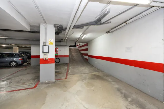 Parking 14m² en venta - Recogidas — 16