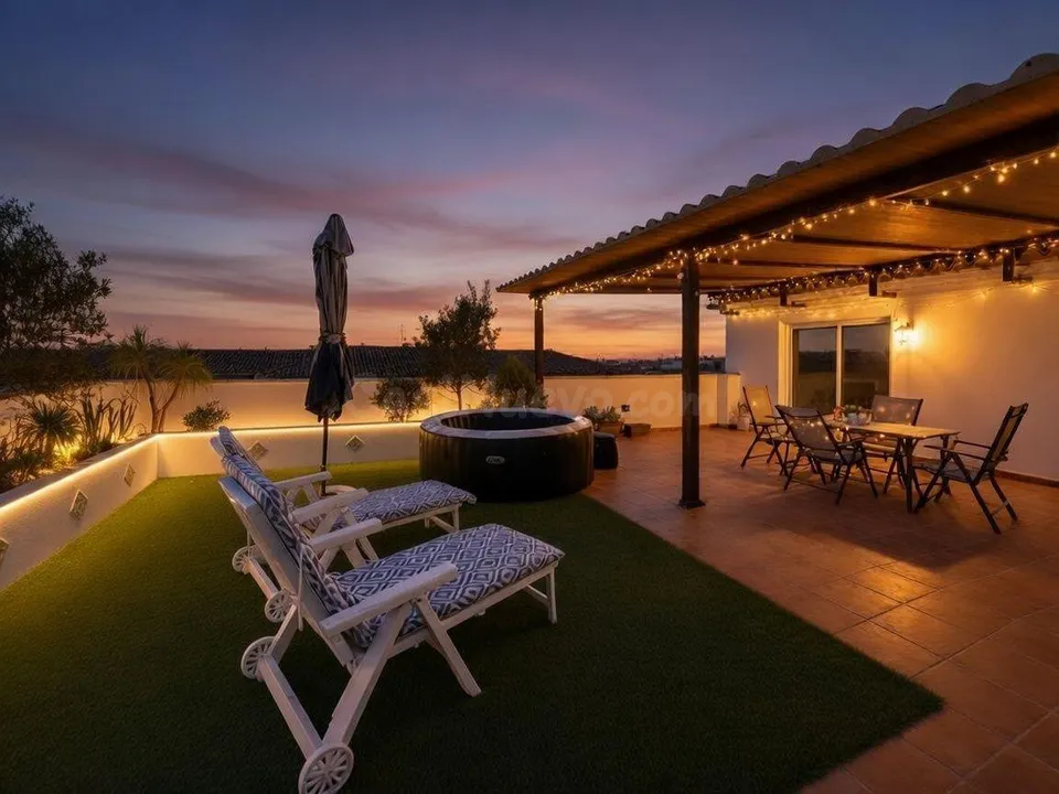Ático dúplex de lujo en Xàtiva: 5 hab, terraza privada y garaje