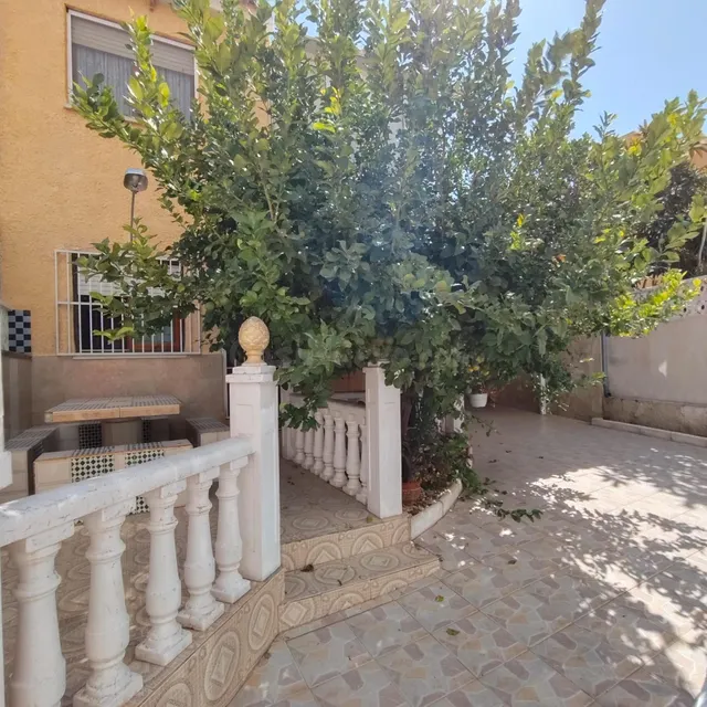 ADOSADO EN EL CHAPARRAL TORREVIEJA — 2