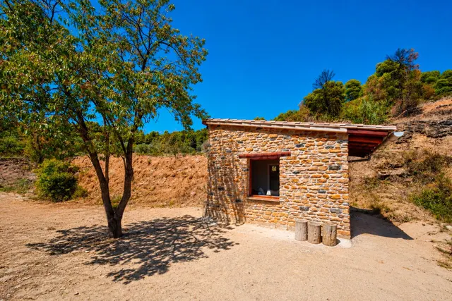 Finca rústica con caseta de retiro en Valderrobres - foto 2