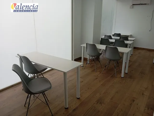 Local comercial 155m² en alquiler - Viveros — 14