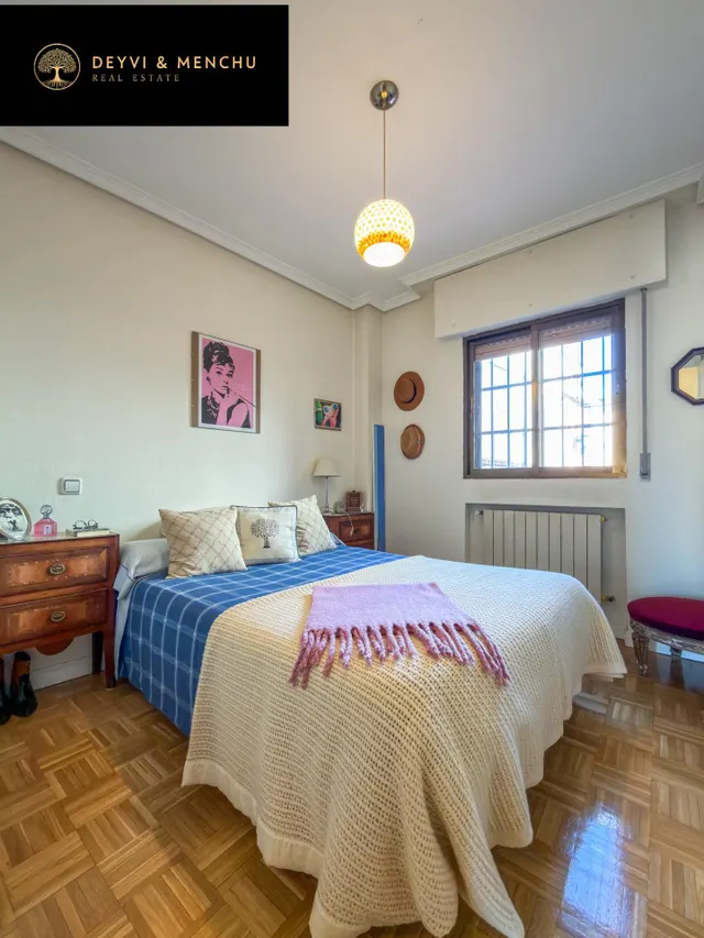 Piso exterior con terraza, 2 dormitorios y listo para entrar a vivir — 13