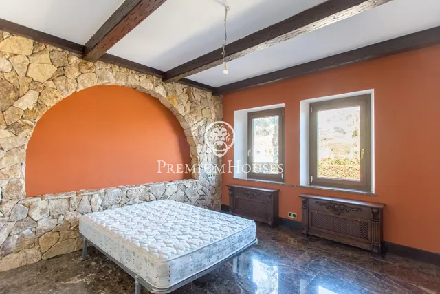 Casa en venta con bonitas vistas al mar en Cala Sant Francesc — 26