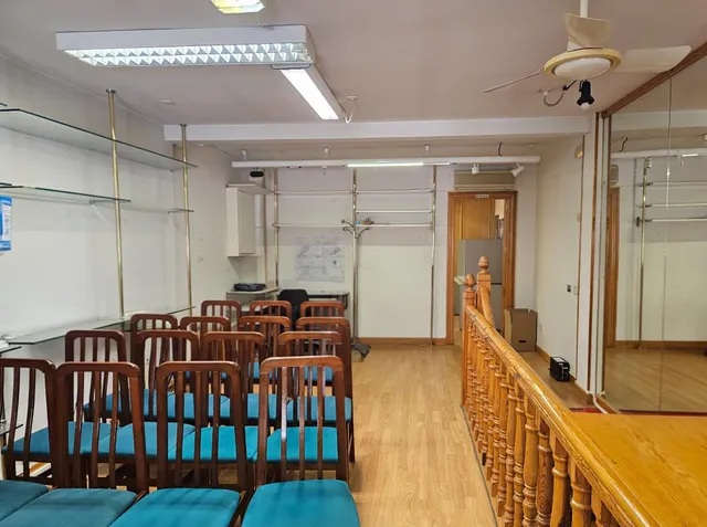 Local comercial en venta en el real sitio de san ildefonso (Segovia) — 12
