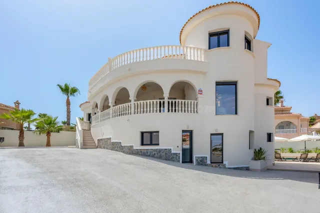 Chalet 5 habitaciones 267m² en venta - Costa blanca sur - foto 2