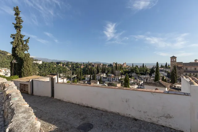 Terreno urbano en venta - Albaycin — 14