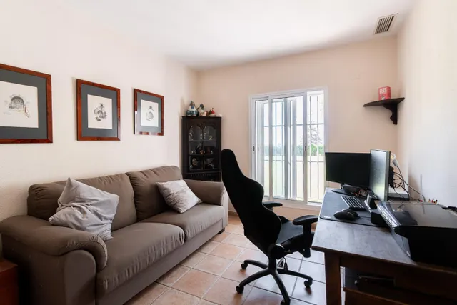 Oportunidad en Montealegre — 12