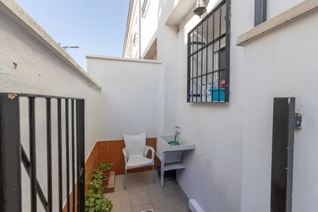 CASA EN VENTA EN GUADIX – ZONA MERCADONA — 22