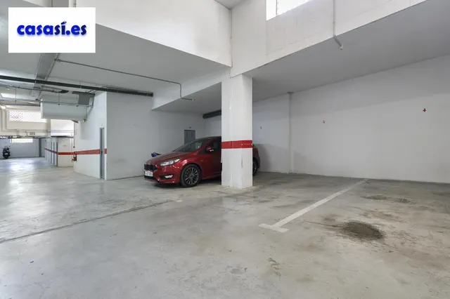 Ático en venta en La Zubia — 23