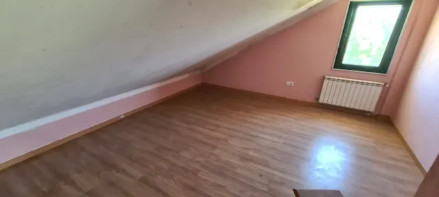 CASA REFORMADA USO HOTELERO EN SANTA COMBA — 44