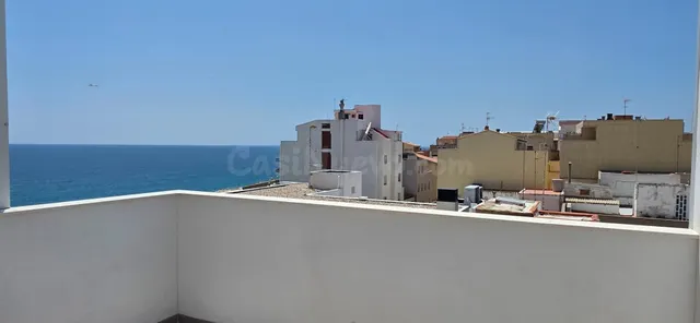 Ático dúplex de obra nueva con impresionantes vistas al mar  - foto 3