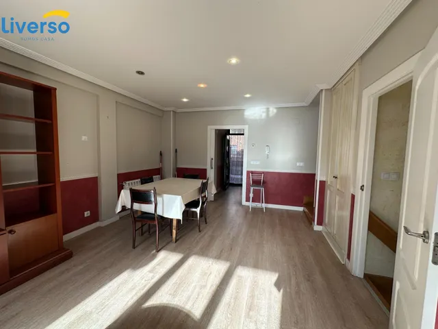VENDEMOS EXPECTACULA CHALET CON MERENDERO, GARAJE DOBLE, habitación DE JUEGOS  MAGNICO VESTIDOR, Y MUCHO MÁS EN BRIVIESCA. — 10