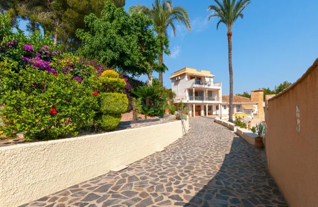 CPB6035 VILLA DE LUJO EN CAMPOAMOR, ORIHUELA COSTA - foto 4