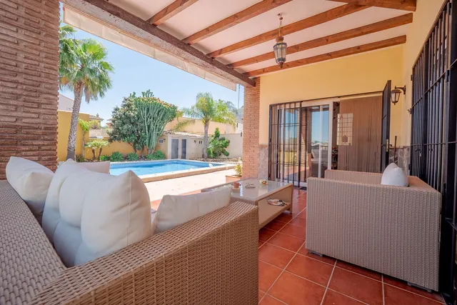 Chalet 5 habitaciones 514m² en venta - Costa del Sol - foto 2