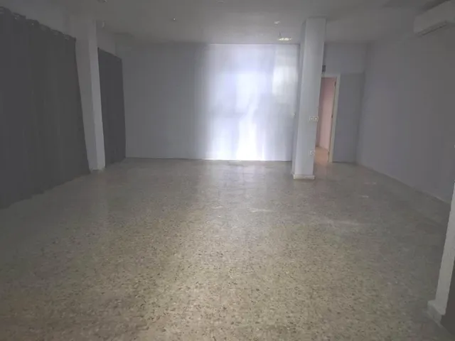 SE VENDE PLANTA BAJA EN CALLE PLÀ DE L´ARC — 12