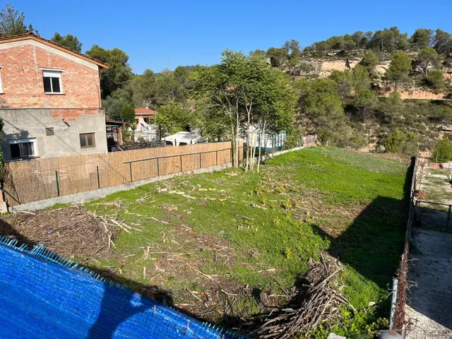 Solar en venda a LES GARRIGUES. — 3