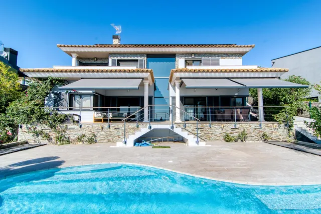 Villa de diseño con piscina y espectaculares vistas a la bahía de Roses – Palau-Saverdera — 12