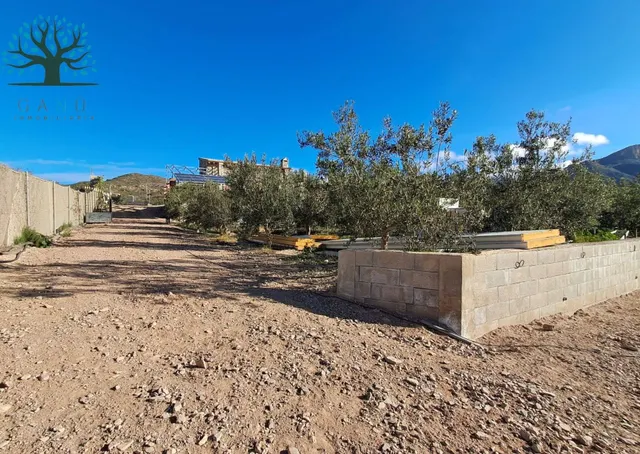 CASA DE CAMPO EN EL GARROBO EN CONSTRUCCIÓN — 28