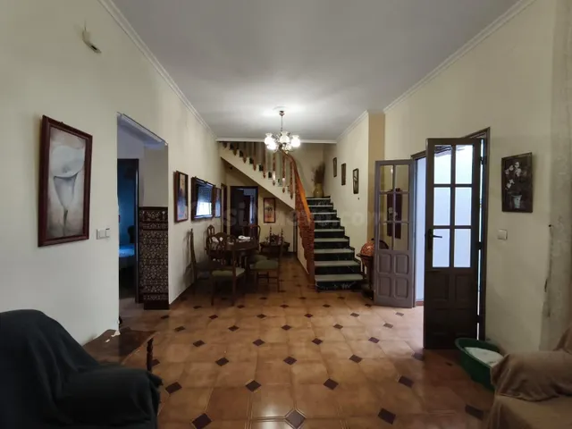 CASA EN VENTA EN VILLAFRANCA! - foto 2