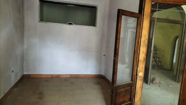 SE VENDE CASONA EN DUEÑAS — 21