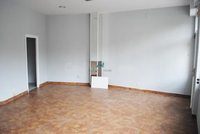 Se alquila local comercial en Ampuero - foto 4